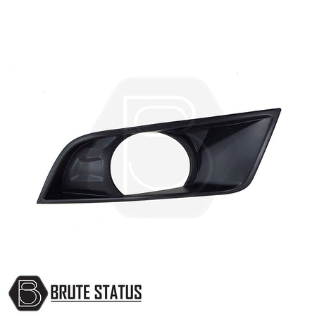 Ford Ranger 2015-2019 T7 Fog Light Covers (Round) Matte Black, featuring a sleek design, enhancing the vehicle's front with a bold, aggressive style.